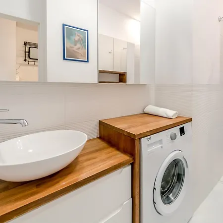 Apartment Concierge Dynasy Warschau